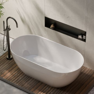 Free-standing Bathtub
