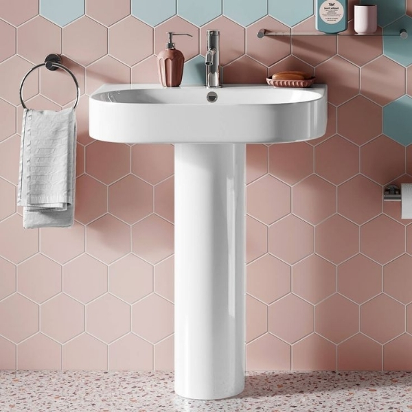 Wash Basin Full Pedestal